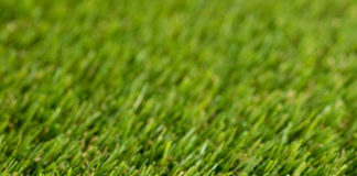 Sztuczna trawa - czy warto ją wybrać?