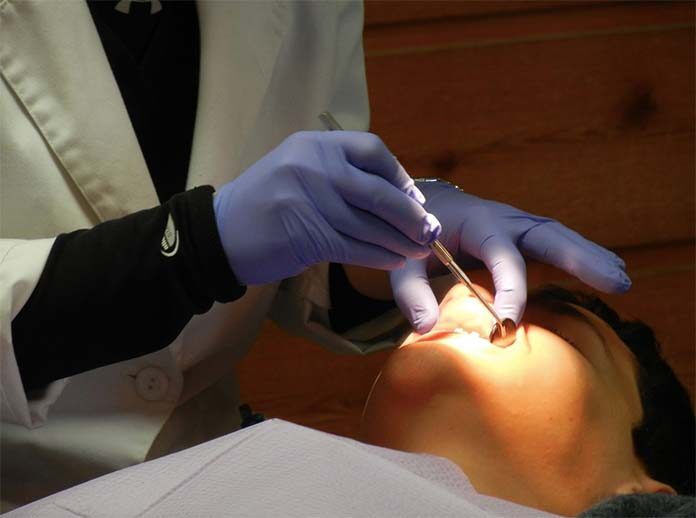 Czym się kierować wybierając najlepszą klinikę stomatologiczną - Poznań