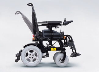 Dlaczego warto zainwestować w elektryczny wózek inwalidzki